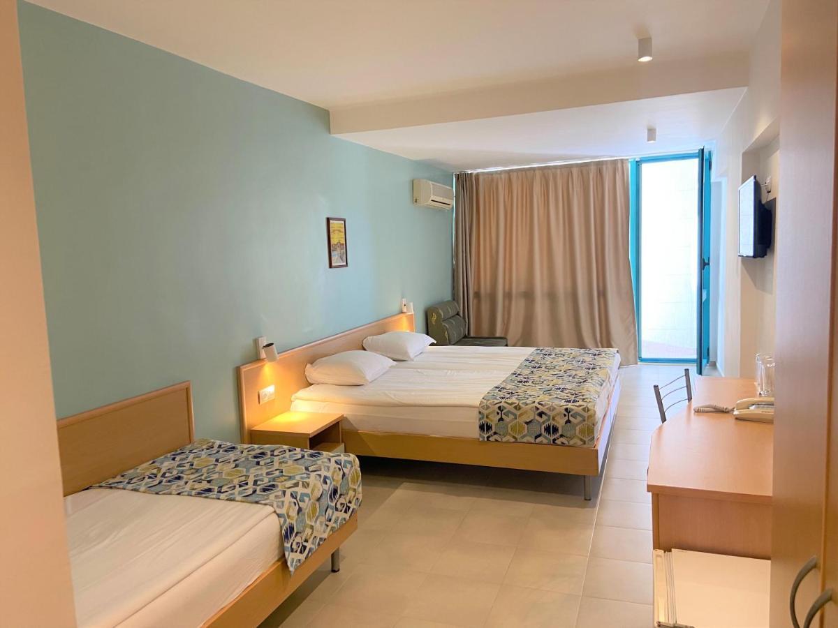 Sirena Hotel 3* Σάνι Μπιτς